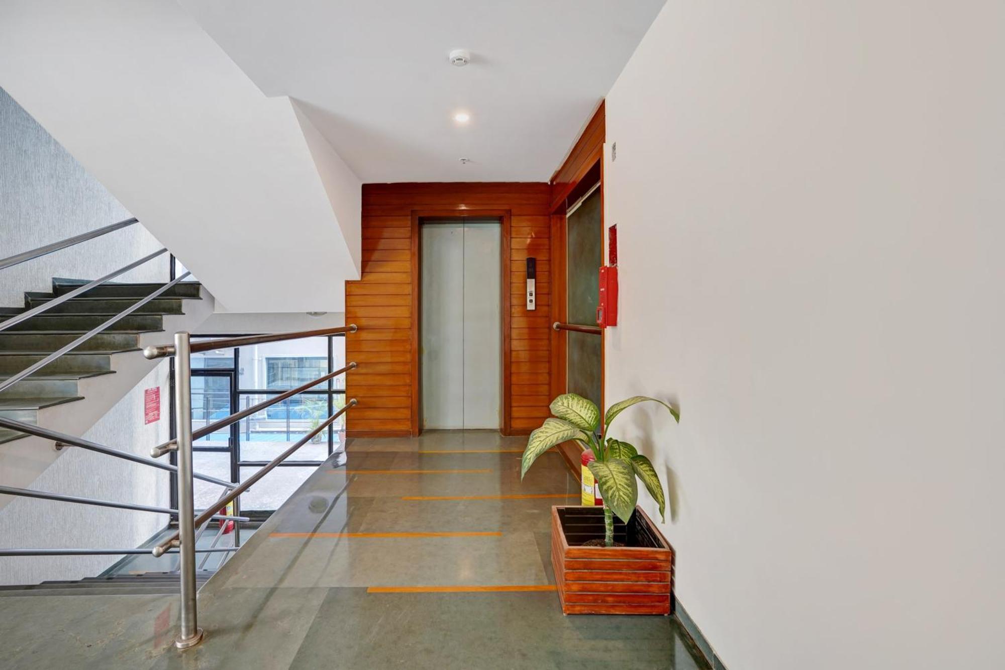 Astra Hotels & Suites - Marathalli Bangalore Bagian luar foto