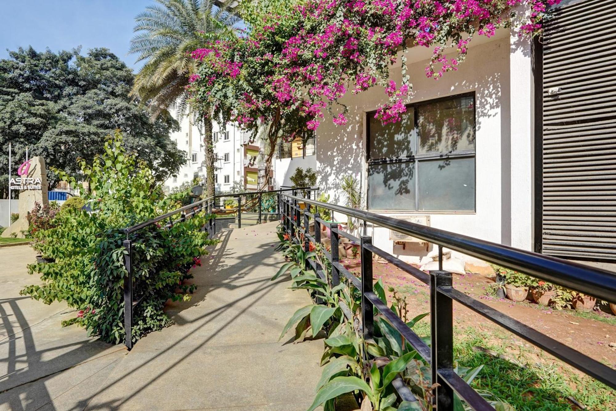 Astra Hotels & Suites - Marathalli Bangalore Bagian luar foto