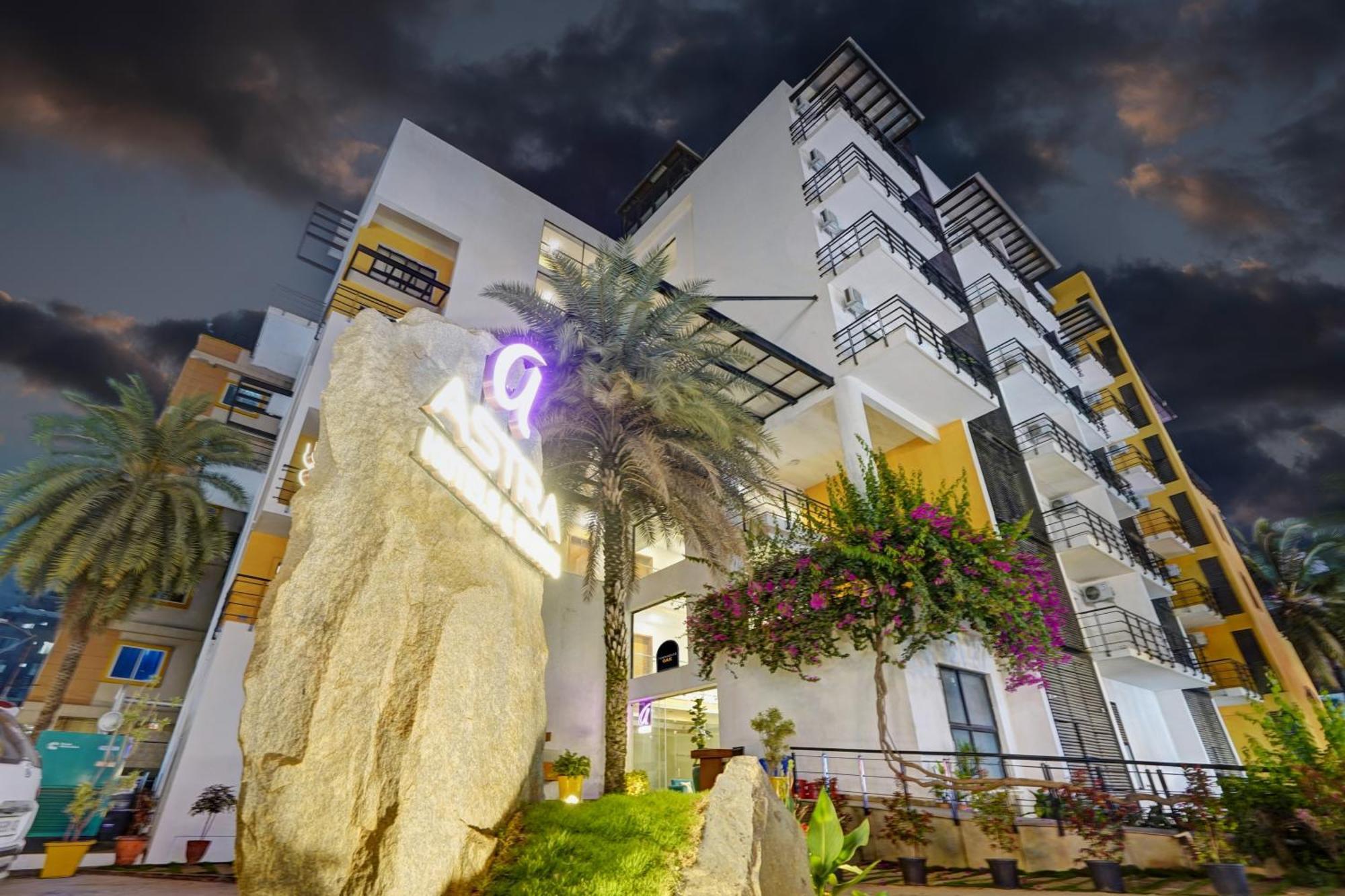 Astra Hotels & Suites - Marathalli Bangalore Bagian luar foto